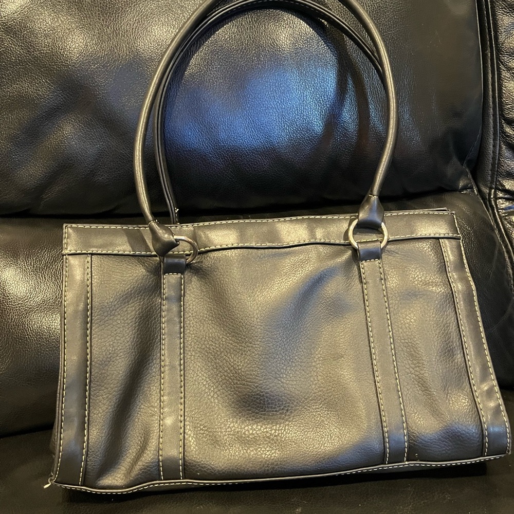Black Saghabor shoulder purse